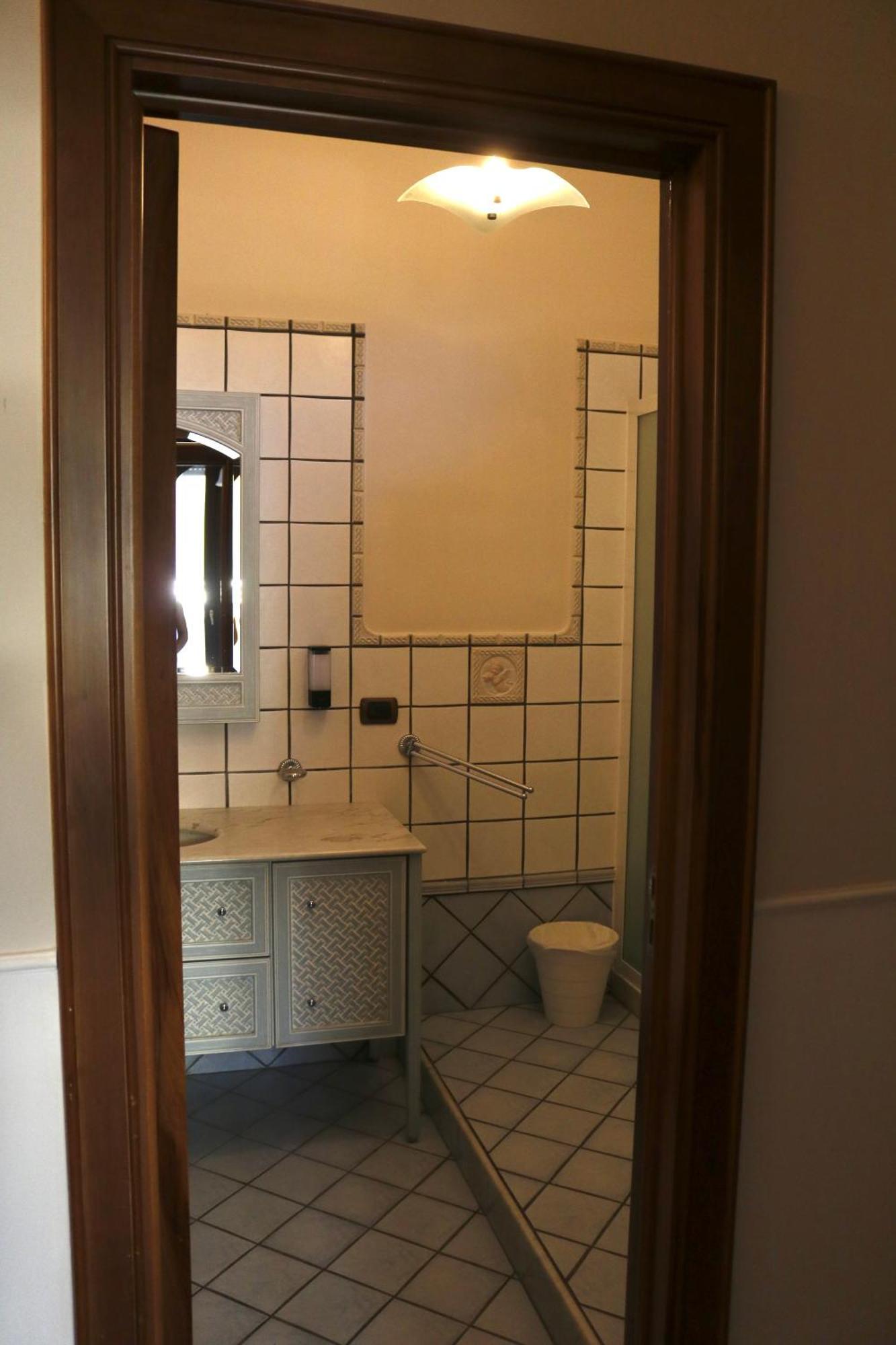 Palazzo Excelsus Hotel Terzigno Bilik gambar